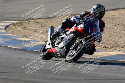 media/Jan-09-2022-SoCal Trackdays (Sun) [[2b1fec8404]]/Turns 9 and 8 (920am)/